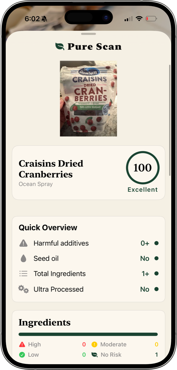 Pure Scan result screen grading a product 100 out of 100, with a quick overview of additives, seed oils and processing.